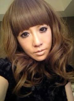 カラコンは何歳までok？