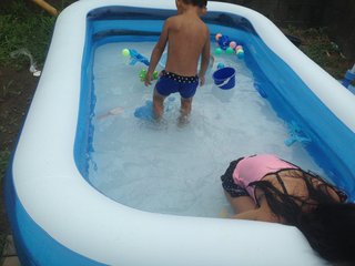 お宅のプール見せてpart2