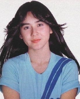 石原真理子｢世界初の女優兼ユーチューバーになります｣