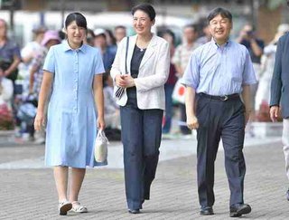好調な雅子さま  16年ぶり那須御用邸静養中の取材対応も