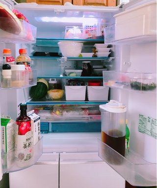 皆の家の冷蔵庫の中やキッチンを見せて