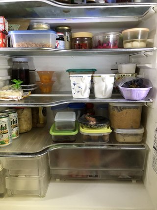 皆の家の冷蔵庫の中やキッチンを見せて