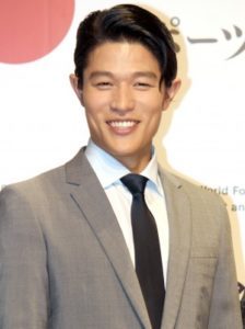 天パの旦那がストレートにしたら周りの態度が変わった