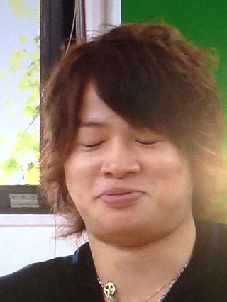 中島健人、菊池風磨に「°C-uteの日」と連発