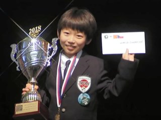 世界オセロ選手権で優勝した福地啓介君が美少年すぎると話題に！