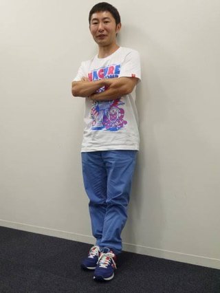 足みじかっ」前澤社長とベッカム氏の握手写真に集まった厳しい声