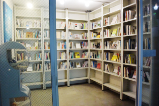 無人の古本屋さん