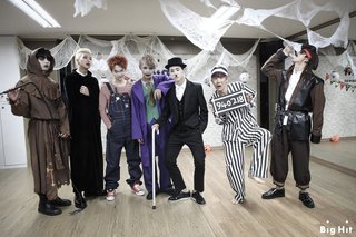 【炎上】韓国アイドルBTSが「アウシュビッツのユダヤ人被害者」のハロウィンコスプレ