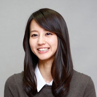 クレヨンしんちゃんの、ななこおねいさんは実写だと誰かな。