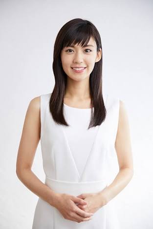 クレヨンしんちゃんの、ななこおねいさんは実写だと誰かな。