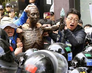 “徴用工”1100人が韓国政府に補償求め提訴「日韓請求権協定で、日本から3億ドル貰ったはずだ！」