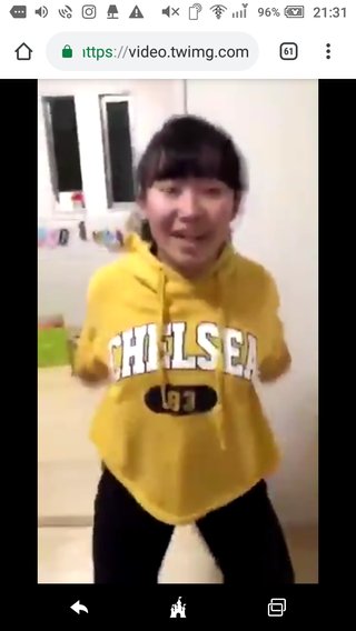 顔に落書きされ号泣する女子生徒の動画が拡散…　中学校「いじめではなくドッキリ」