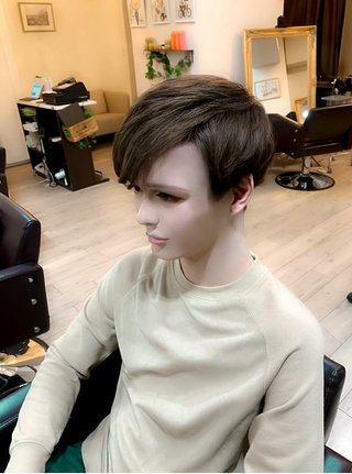 Mattさん、最新のインスタの写真が人形みたいに美しすぎる...