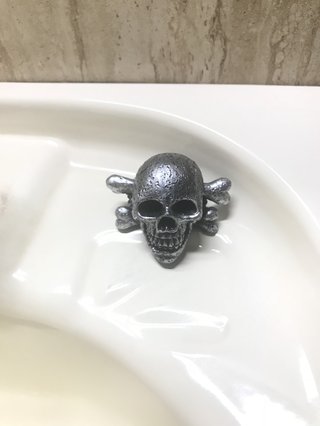 &#x{11:F8E2};なんでもいｰから&#x{11:F8E2};