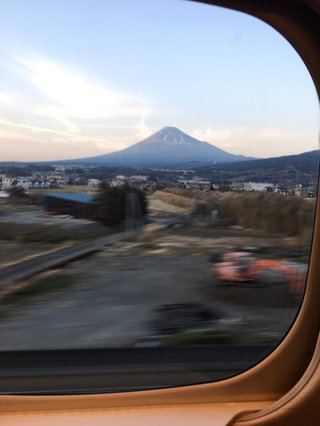 &#x{11:F8E2};なんでもいｰから&#x{11:F8E2};