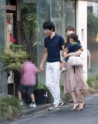 ゆうこりんクリスマス再婚！４０代歯科医と交際半年、婚姻届提出へ