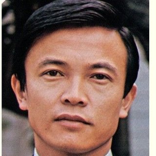 麻生太郎って顔見ただけで性格悪いってわかるよね。
