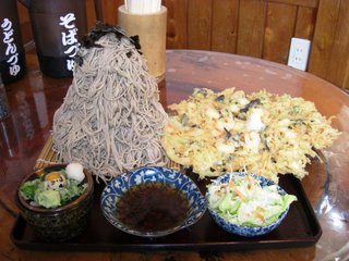 この蕎麦を１時間以内に完食できたら無料、残したら998円を支払わなきゃいけない