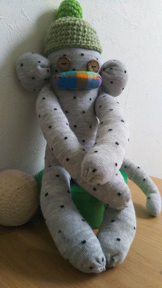 &#x{11:F8E2};なんでもいｰから&#x{11:F8E2};