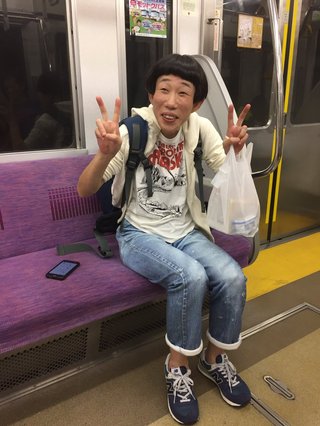 30過ぎてのガリガリはやっぱり老けて見えるね。