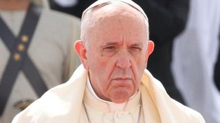 【キリスト教】修道女らを「性奴隷」に　ローマ法王が各国の教会内での性的虐待認める