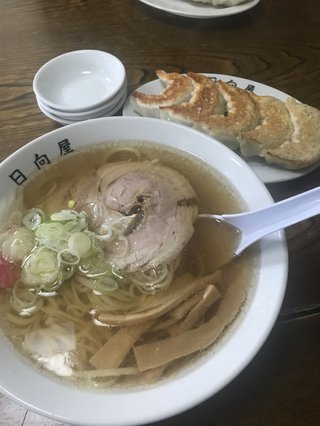 &#x{11:F8E2};なんでもいｰから&#x{11:F8E2};