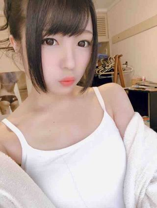 ＡＶ女優・南梨央奈さんの1泊2日のお泊りオフ会 男性60,000円、女性55,000円 	