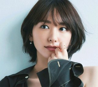 【画像】新垣結衣ほど子供の頃と今の容姿の差が大きい人いない説