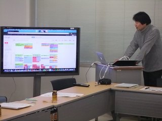 &#x{11:F8E2};なんでもいｰから&#x{11:F8E2};