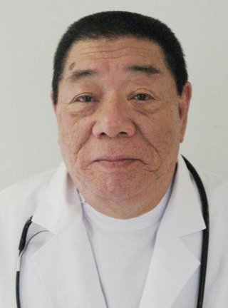 ケーシー高峰さん逝く　85歳　お色気医事漫談　俳優でも活躍