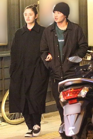 野村周平モデル琉花とイタリアン手つなぎデート