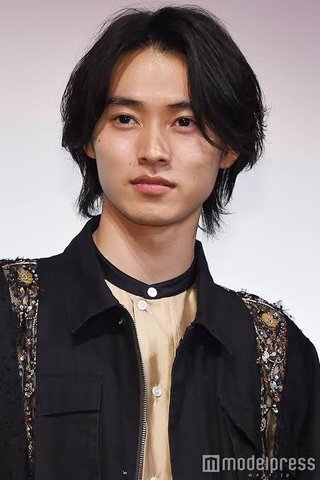 山崎賢人、痩せすぎじゃない？