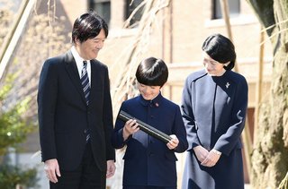 悠仁さま　刃物事件でお茶の水女子大附属中の体育祭が延期に