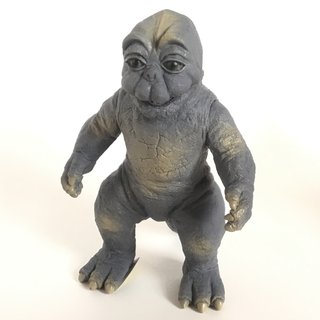 A:見た目好きなタイプでときめくけど小ずるい男性 or B:見た目苦手なタイプだけど誠実な男性
