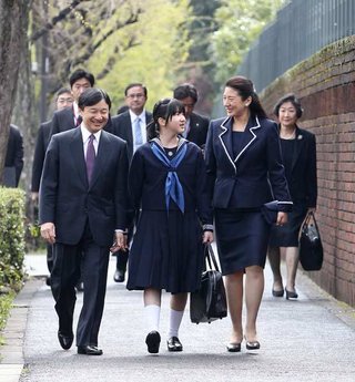 愛子様は、何故あんなに激やせしたのかな？