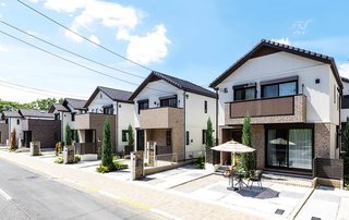 住宅街でバーベキュー、結構キツくない…？部屋の中匂い充満しない？