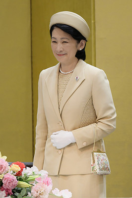 「紀子さま」父、いわくつき「パチンコ社長」と韓国二人旅　宮内庁が懸念する交遊関係