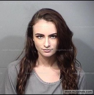 21歳美女、彼氏の股間を血が出るまで握りつぶして逮捕される・・