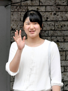 【皇室】美智子さまが見守る、愛子さまが「皇太子」になる日