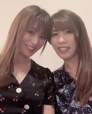 これ双子？鏡？