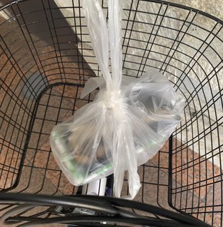 今日で4回目 自転車のカゴに入ってた