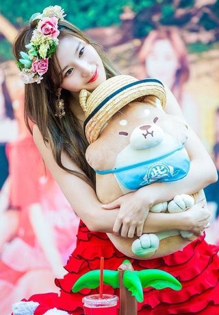 日本一可愛い女性ってTWICEのサナで決まりでいいよね？