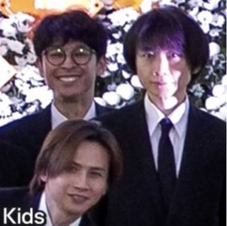 家族葬、坂本くんの横の人、誰？？