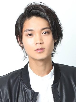 磯村勇斗ってカッコいいよね。