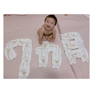 辻希美、三男・幸空くん生後７か月の記念ショット公開「安心してください！！履いてますよ」