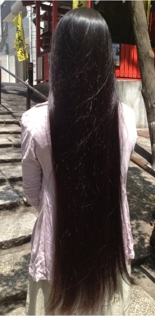 髪型ロングの人  プールの時  