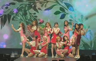 【IZ＊ONE】初の日本ツアースタート　宮脇咲良「最高にキラキラ輝く宝物になったら…」