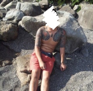 小学２年男児が川で行方不明 