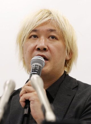 【反日アート】津田大介「二代前の天皇だし、天皇の写真燃やしてもいいかな。みたいな」