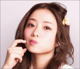 豊山が結婚発表　石原さとみ似の姉さん女房にデレデレ「相撲より前に出た」